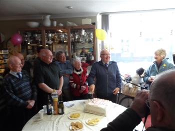 cutting cake2 